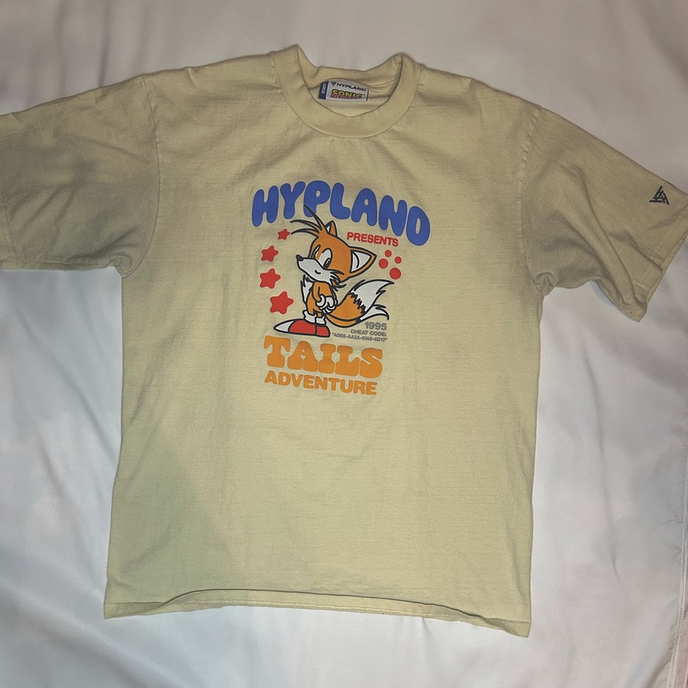 hypland tails shirt